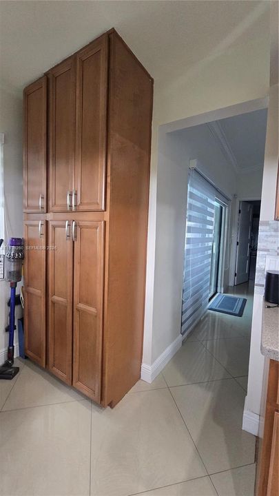 For Sale: $495,000 (3 beds, 2 baths, 1341 Square Feet)