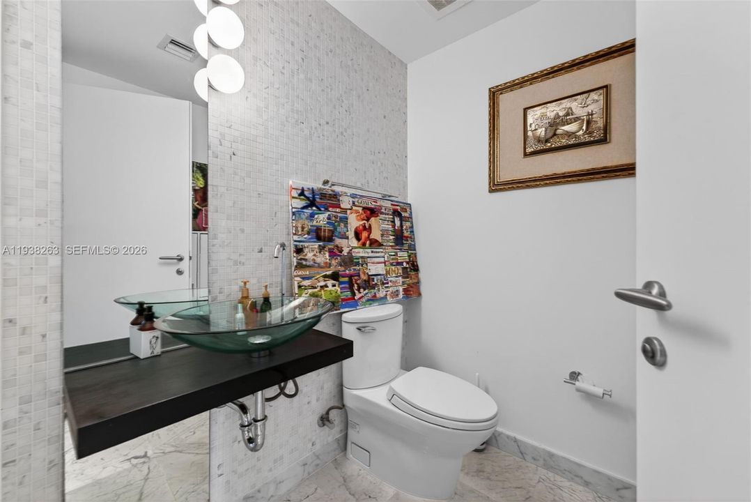 En Venta: $590,000 (1 camas, 1 baños, 799 Pies cuadrados)