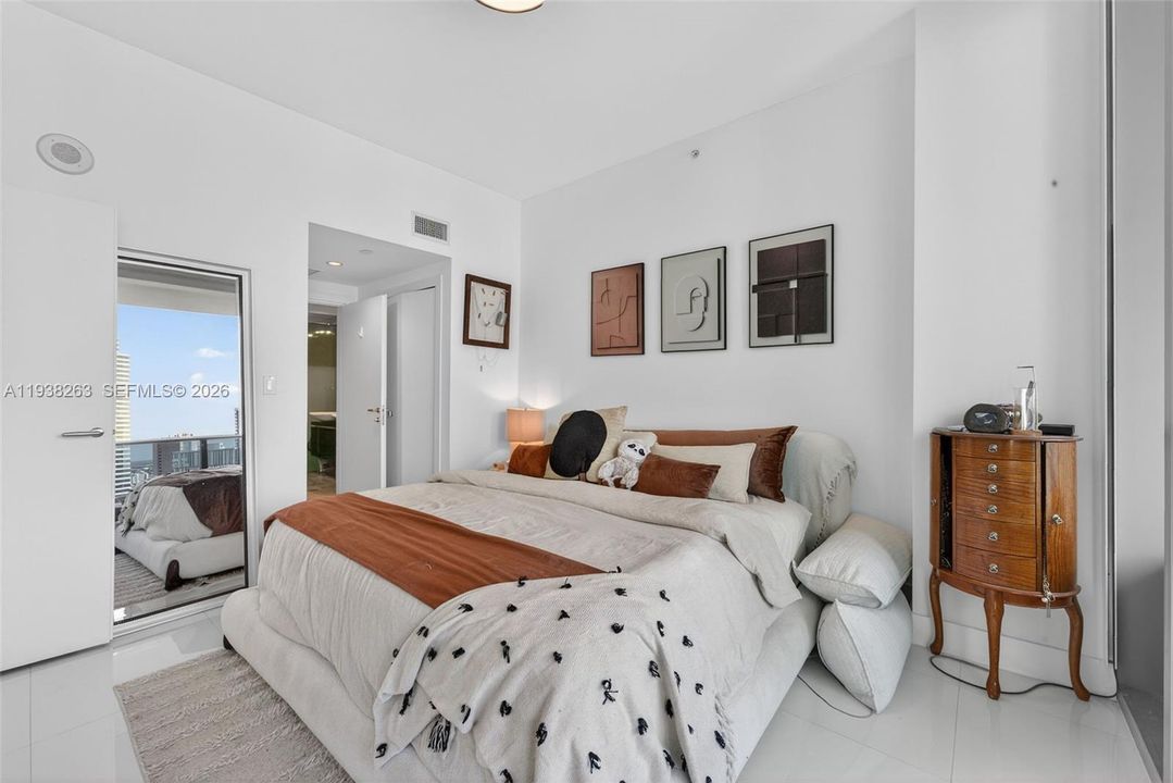 En Venta: $590,000 (1 camas, 1 baños, 799 Pies cuadrados)