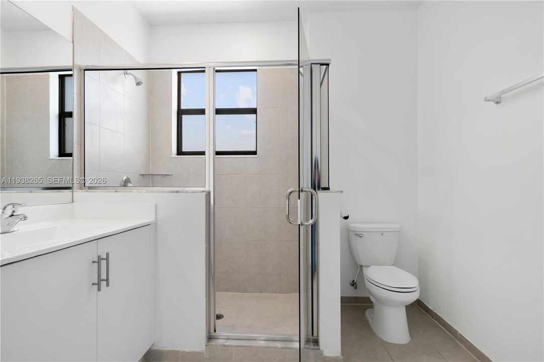 На продажу: $445,000 (3 спален, 2 ванн, 1331 Квадратных фут)