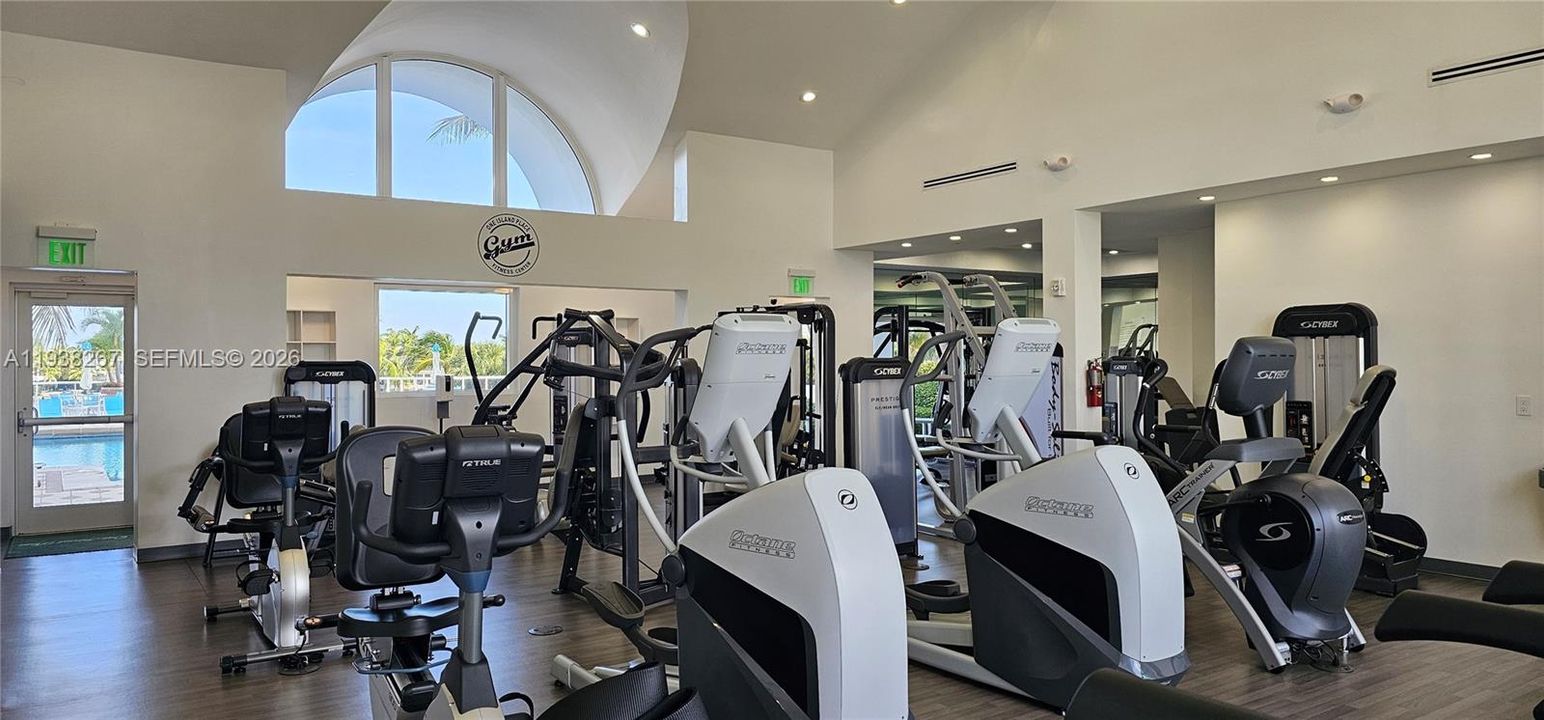 For Rent: $6,000 (2 beds, 2 baths, 2240 Square Feet)