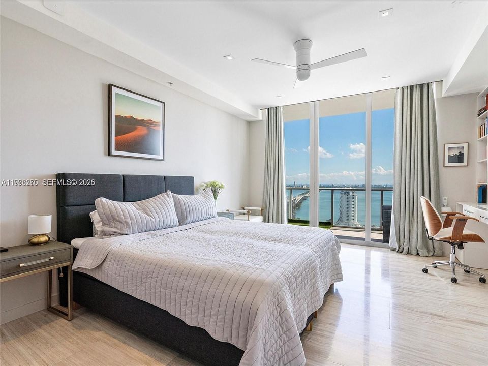 待售: $2,825,000 (3 贝兹, 4 浴室, 2928 平方英尺)