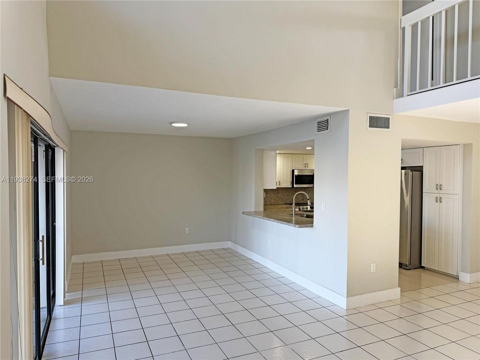 For Rent: $3,200 (3 beds, 3 baths, 1640 Square Feet)