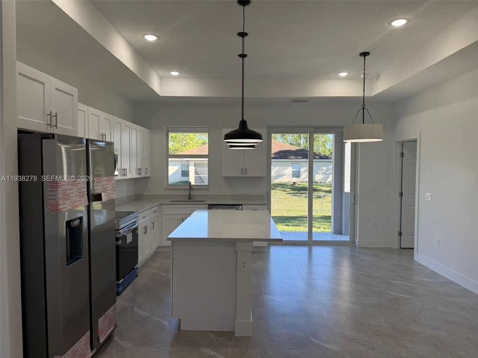 待售: $298,900 (3 贝兹, 2 浴室, 0 平方英尺)