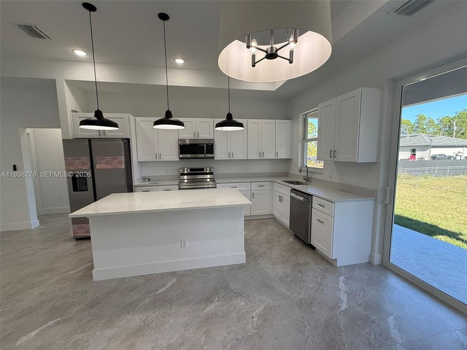 待售: $298,900 (3 贝兹, 2 浴室, 0 平方英尺)