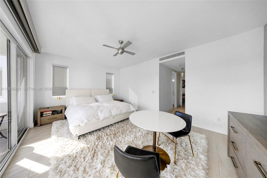 В аренду: $9,500 (3 спален, 3 ванн, 2548 Квадратных фут)