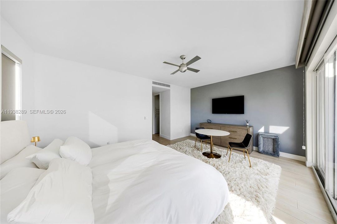 В аренду: $9,500 (3 спален, 3 ванн, 2548 Квадратных фут)