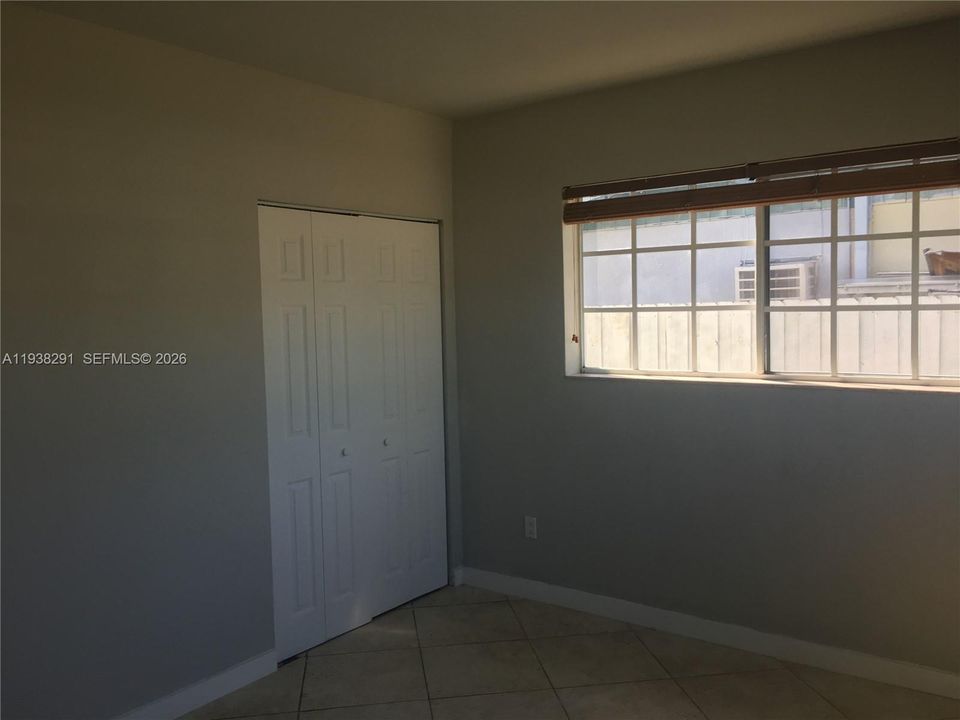 В аренду: $3,000 (3 спален, 2 ванн, 1844 Квадратных фут)