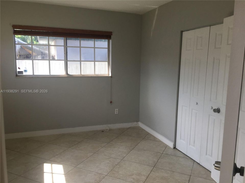 В аренду: $3,000 (3 спален, 2 ванн, 1844 Квадратных фут)