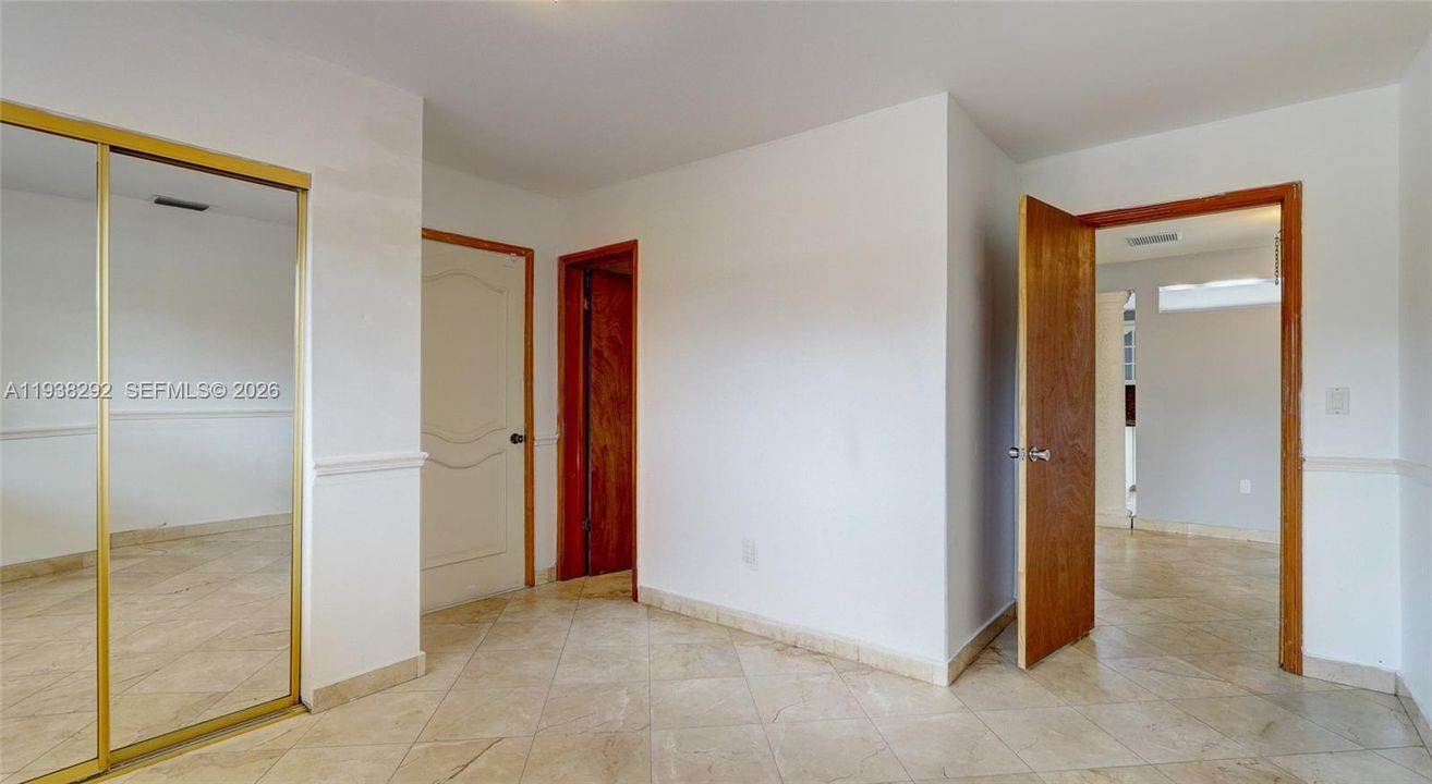 В аренду: $4,095 (3 спален, 3 ванн, 2192 Квадратных фут)