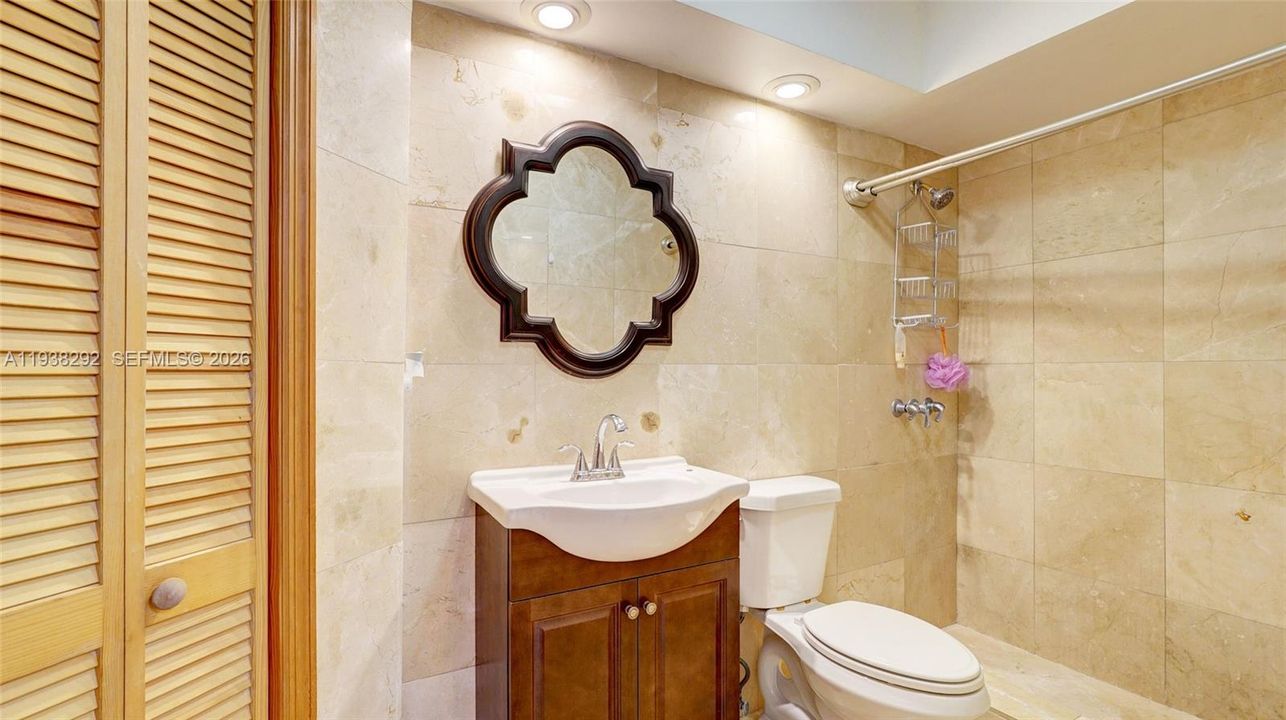 В аренду: $4,095 (3 спален, 3 ванн, 2192 Квадратных фут)