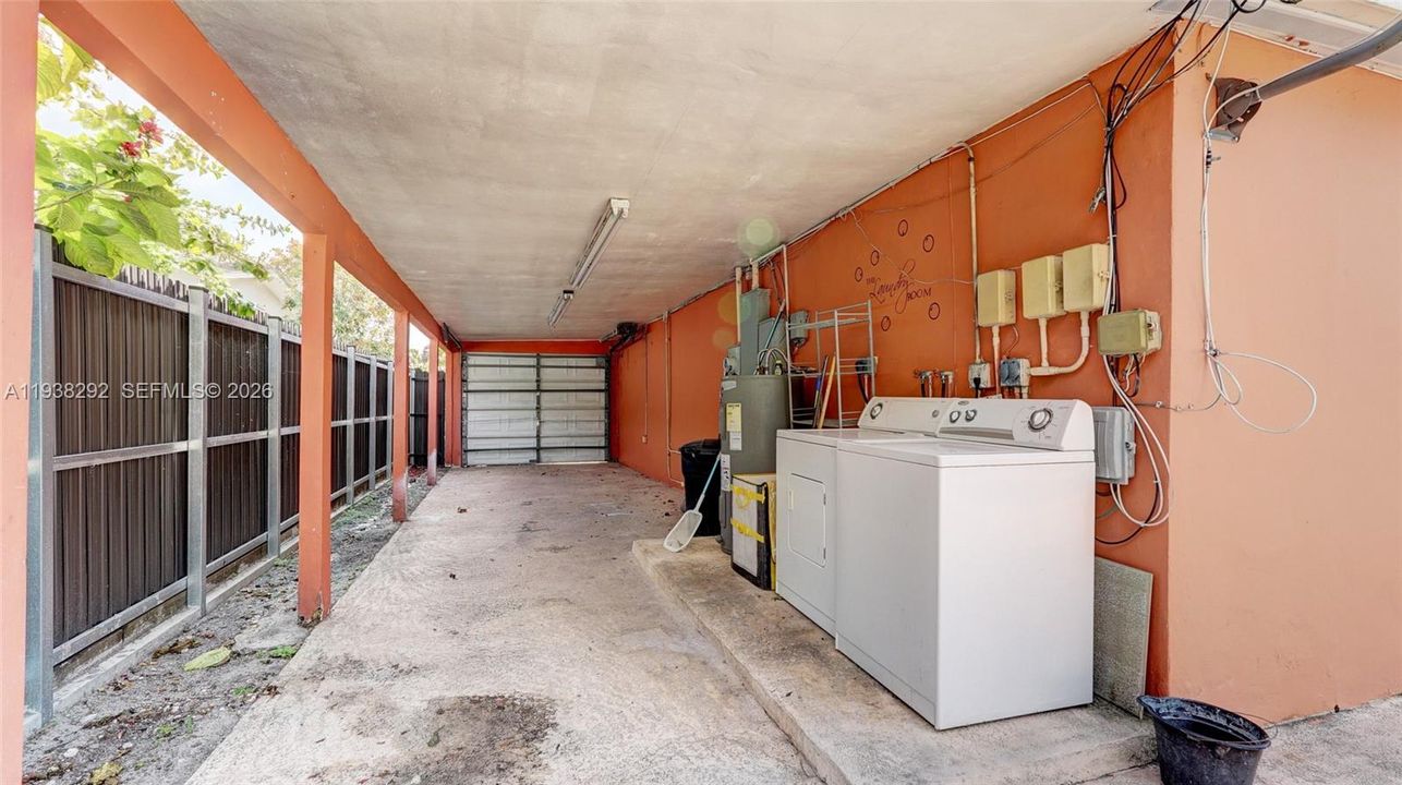 В аренду: $4,095 (3 спален, 3 ванн, 2192 Квадратных фут)