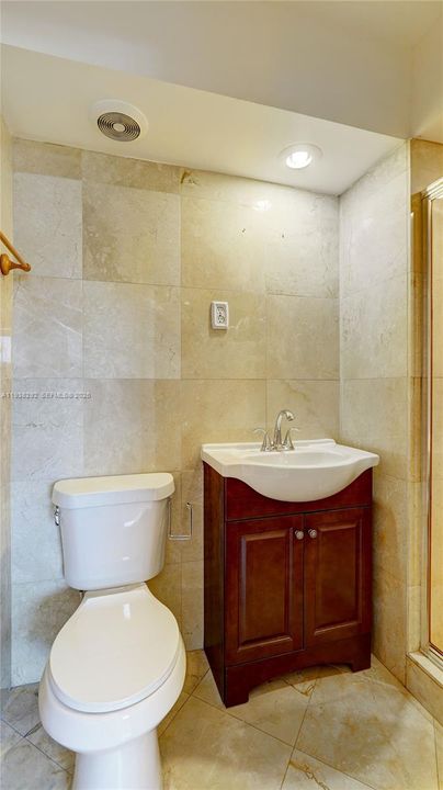 В аренду: $4,095 (3 спален, 3 ванн, 2192 Квадратных фут)