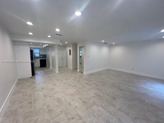 For Rent: $2,600 (3 beds, 2 baths, 1325 Square Feet)