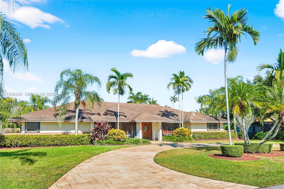 待售: $1,375,000 (5 贝兹, 4 浴室, 3045 平方英尺)