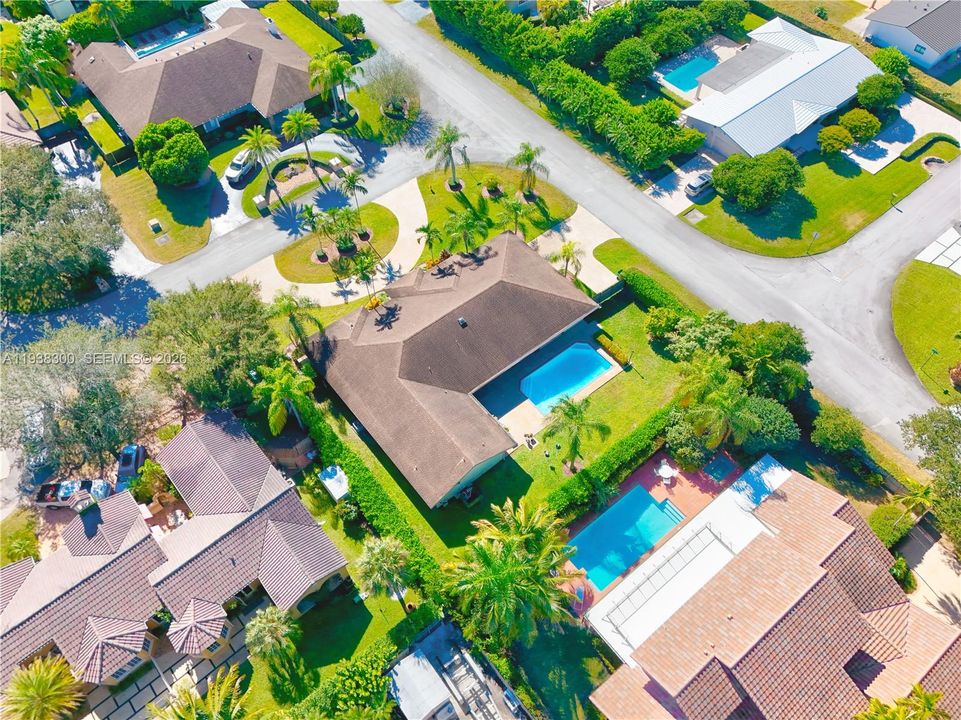 待售: $1,375,000 (5 贝兹, 4 浴室, 3045 平方英尺)