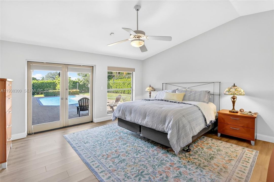 待售: $1,375,000 (5 贝兹, 4 浴室, 3045 平方英尺)