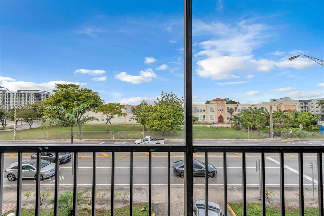 En Venta: $169,000 (1 camas, 1 baños, 820 Pies cuadrados)