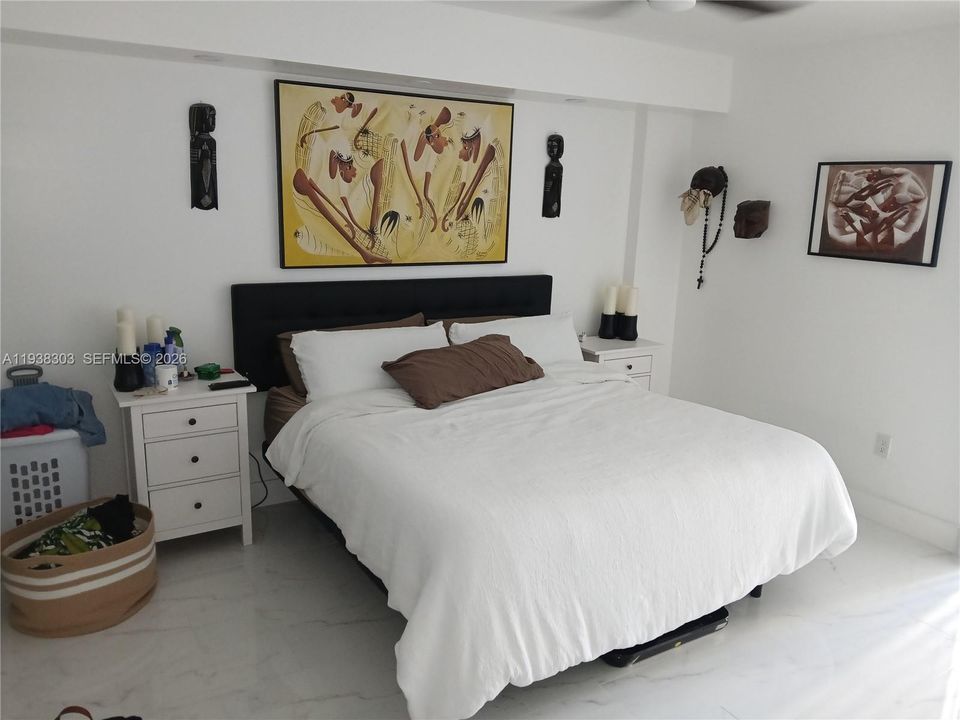 En Renta: $2,400 (2 camas, 1 baños, 1023 Pies cuadrados)