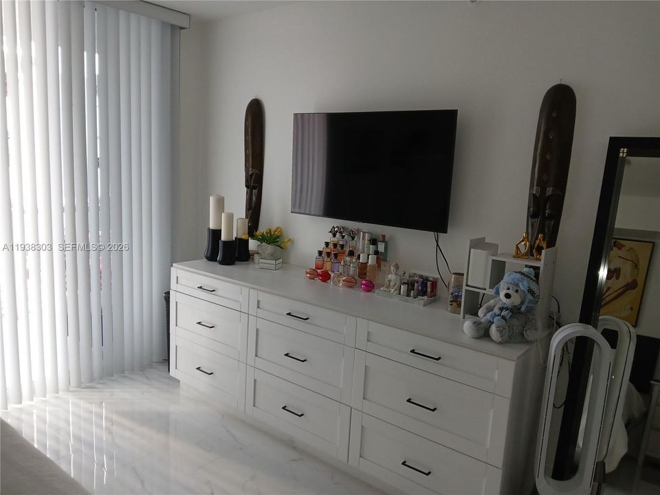 En Renta: $2,400 (2 camas, 1 baños, 1023 Pies cuadrados)