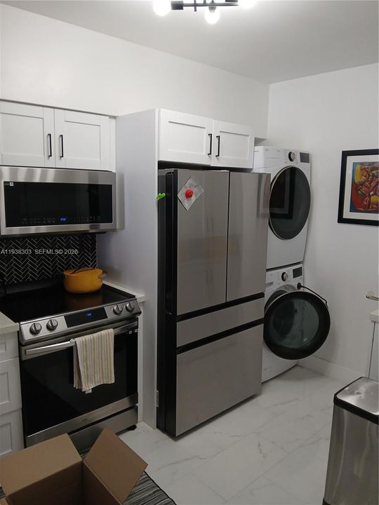 En Renta: $2,400 (2 camas, 1 baños, 1023 Pies cuadrados)