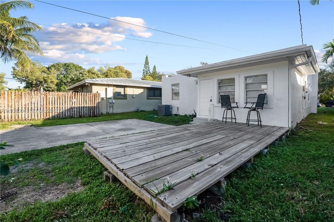 出租: $3,800 (3 贝兹, 2 浴室, 1435 平方英尺)