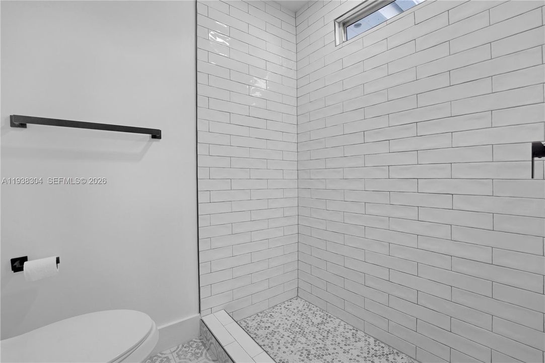 出租: $3,800 (3 贝兹, 2 浴室, 1435 平方英尺)