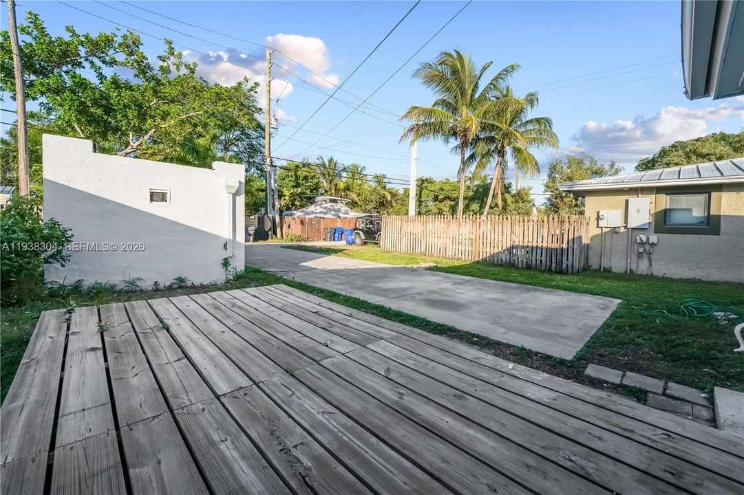 出租: $3,800 (3 贝兹, 2 浴室, 1435 平方英尺)