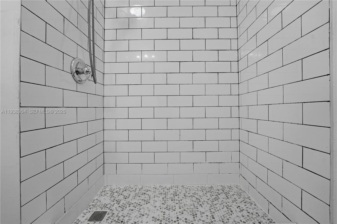 出租: $3,800 (3 贝兹, 2 浴室, 1435 平方英尺)