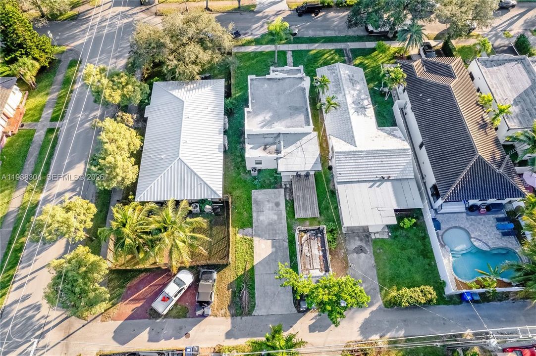 出租: $3,800 (3 贝兹, 2 浴室, 1435 平方英尺)