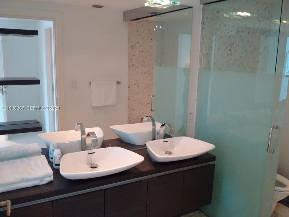 En Venta: $1,350,000 (2 camas, 2 baños, 1607 Pies cuadrados)