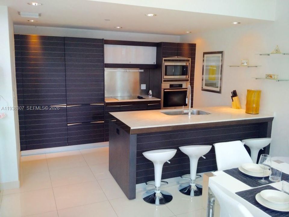 En Venta: $1,350,000 (2 camas, 2 baños, 1607 Pies cuadrados)