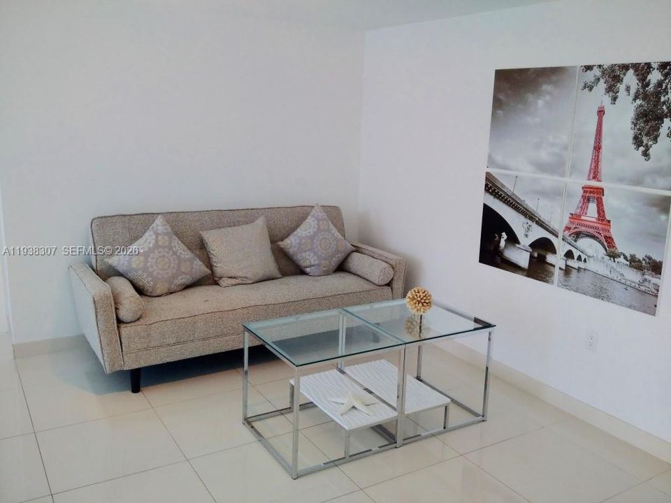 En Venta: $1,350,000 (2 camas, 2 baños, 1607 Pies cuadrados)