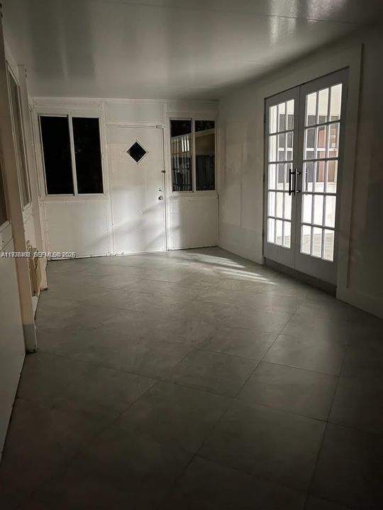 待售: $399,000 (3 贝兹, 1 浴室, 1403 平方英尺)