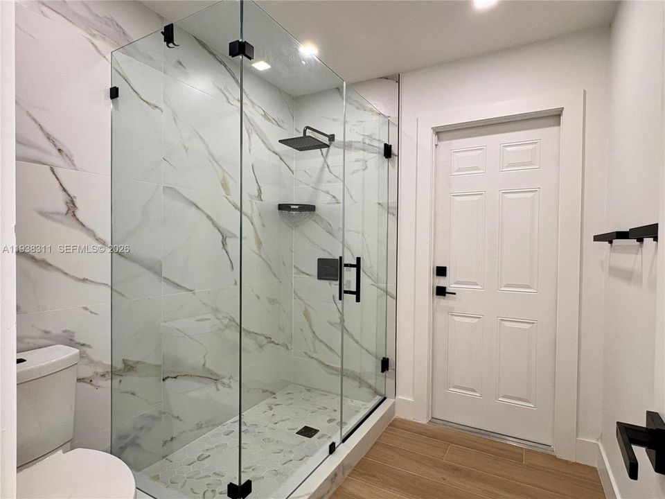 В аренду: $4,300 (4 спален, 2 ванн, 2051 Квадратных фут)