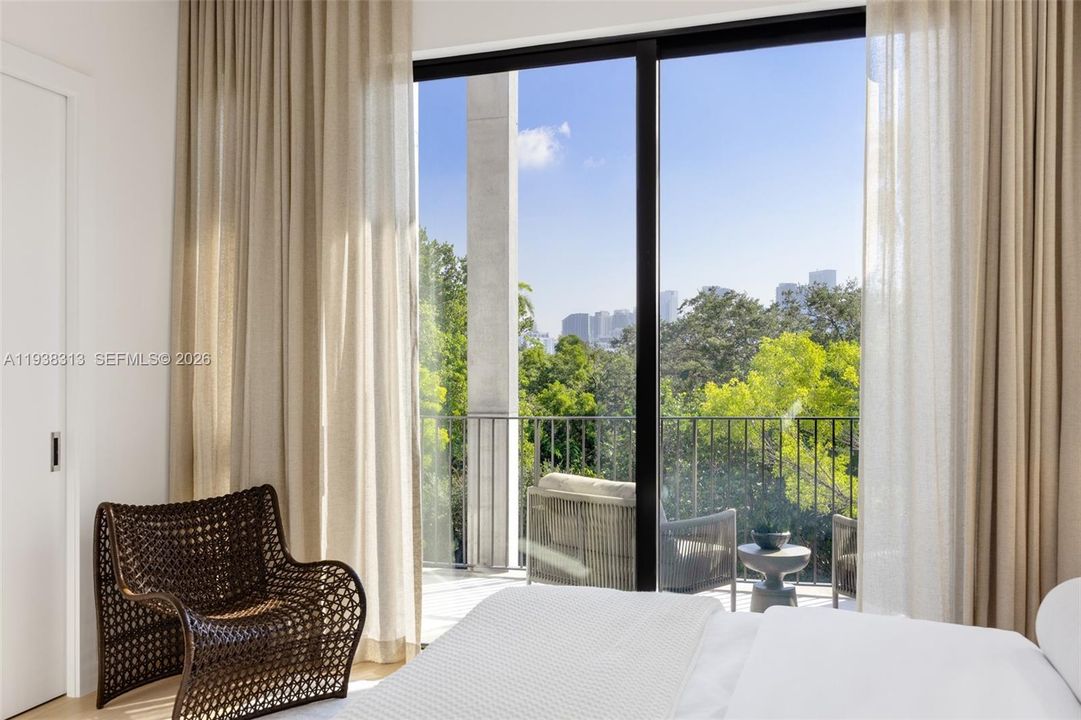 Brickell Skyline View