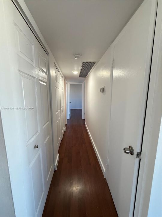 For Rent: $2,390 (2 beds, 2 baths, 1500 Square Feet)