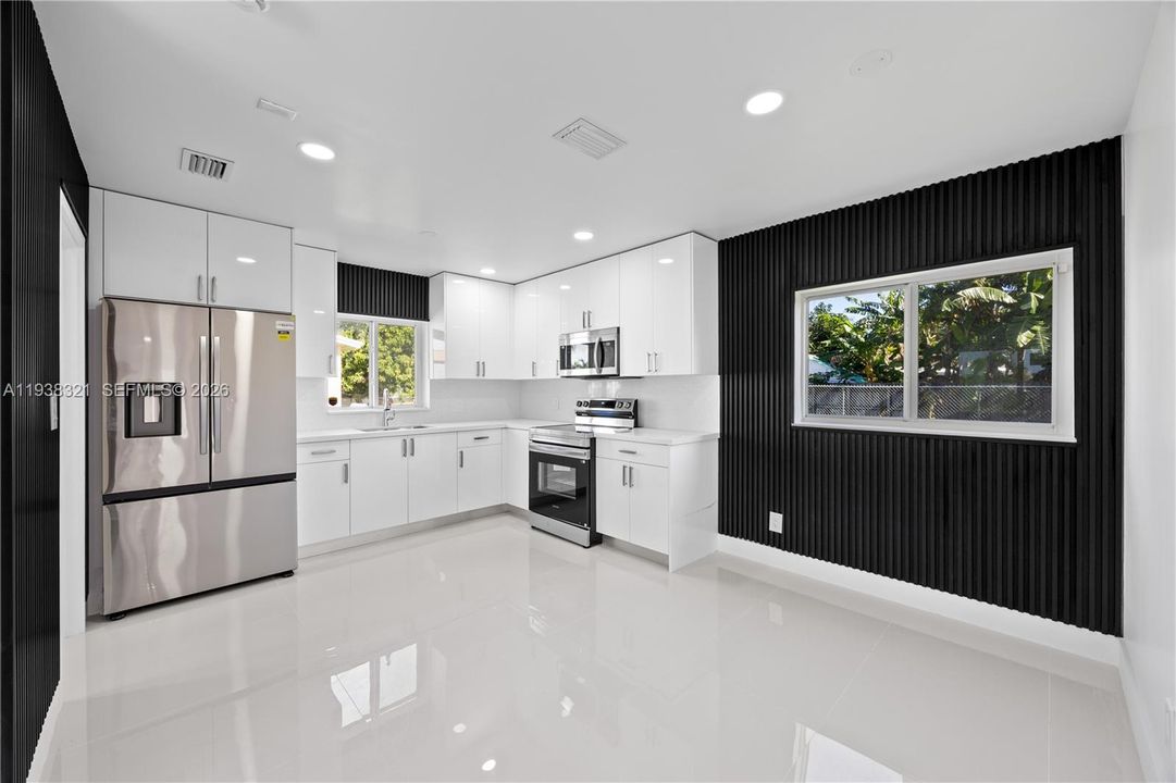 Gorgeous Kitchen with dining area.