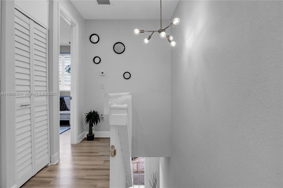 出租: $2,750 (2 贝兹, 2 浴室, 1420 平方英尺)