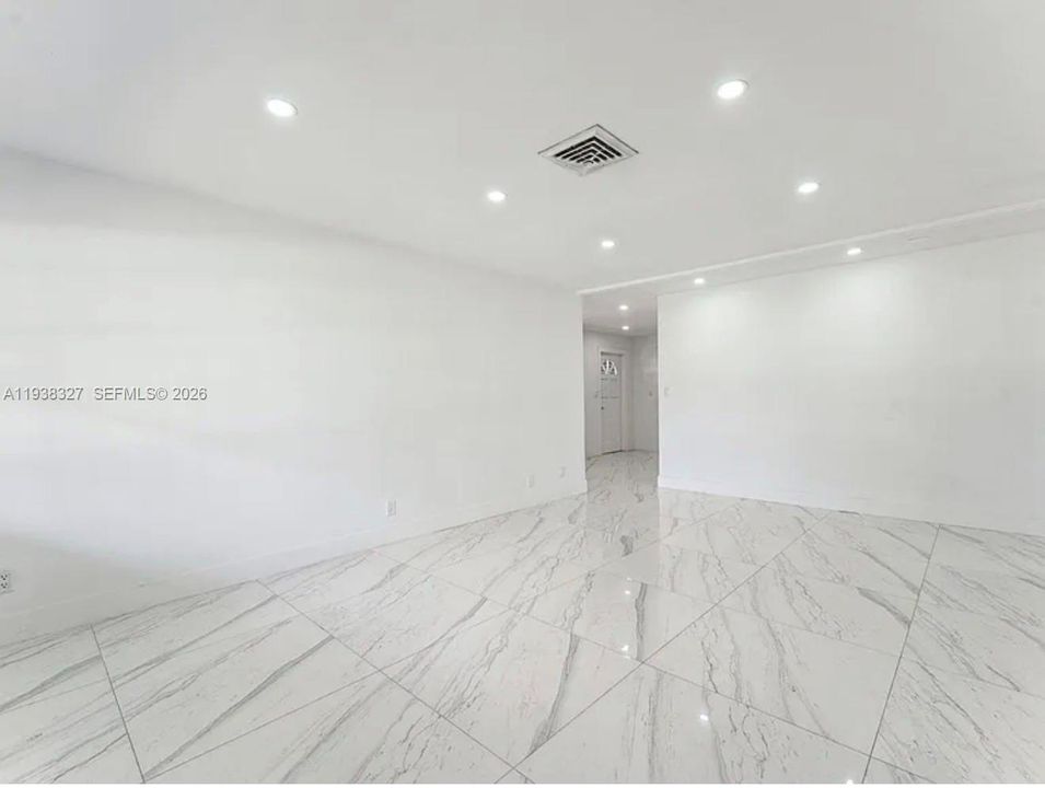 На продажу: $605,000 (3 спален, 2 ванн, 1660 Квадратных фут)