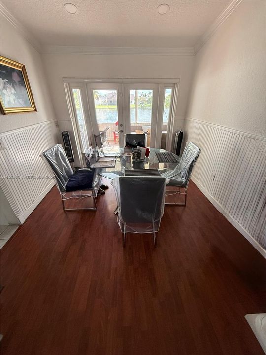 На продажу: $595,000 (4 спален, 2 ванн, 1578 Квадратных фут)