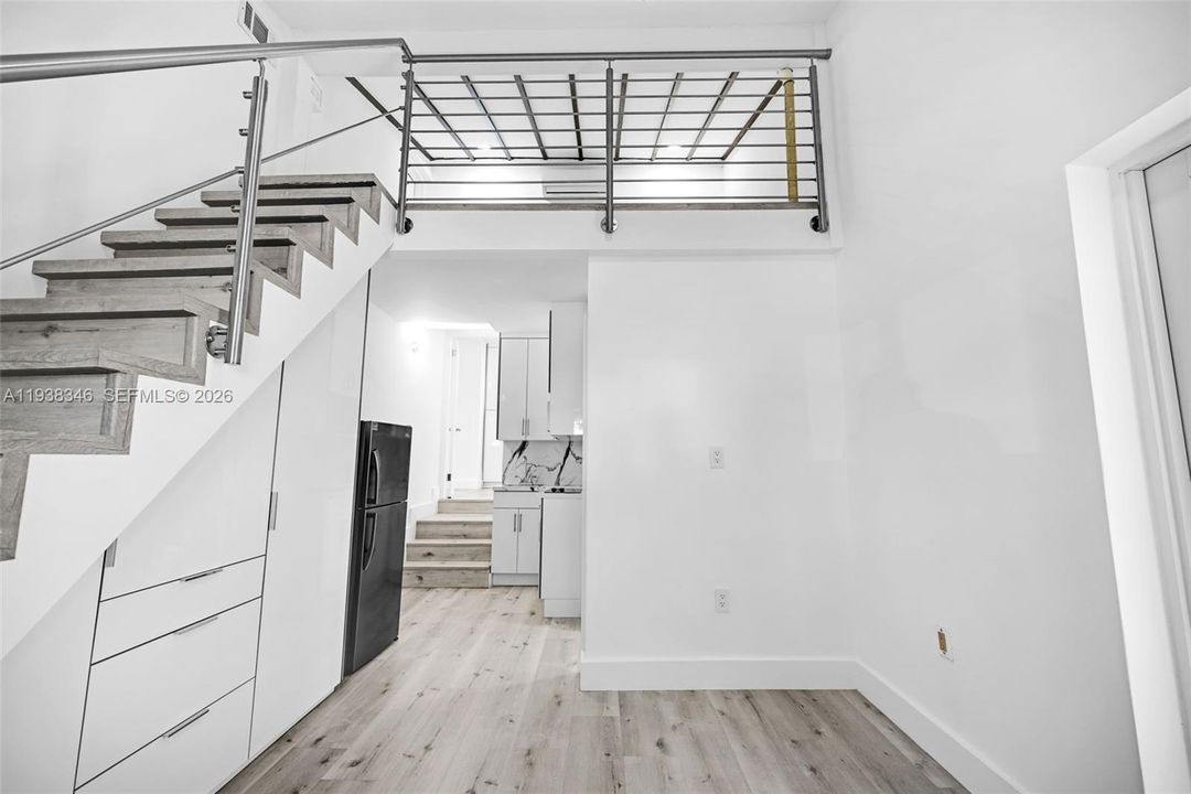 En Venta: $829,999 (3 camas, 2 baños, 1418 Pies cuadrados)