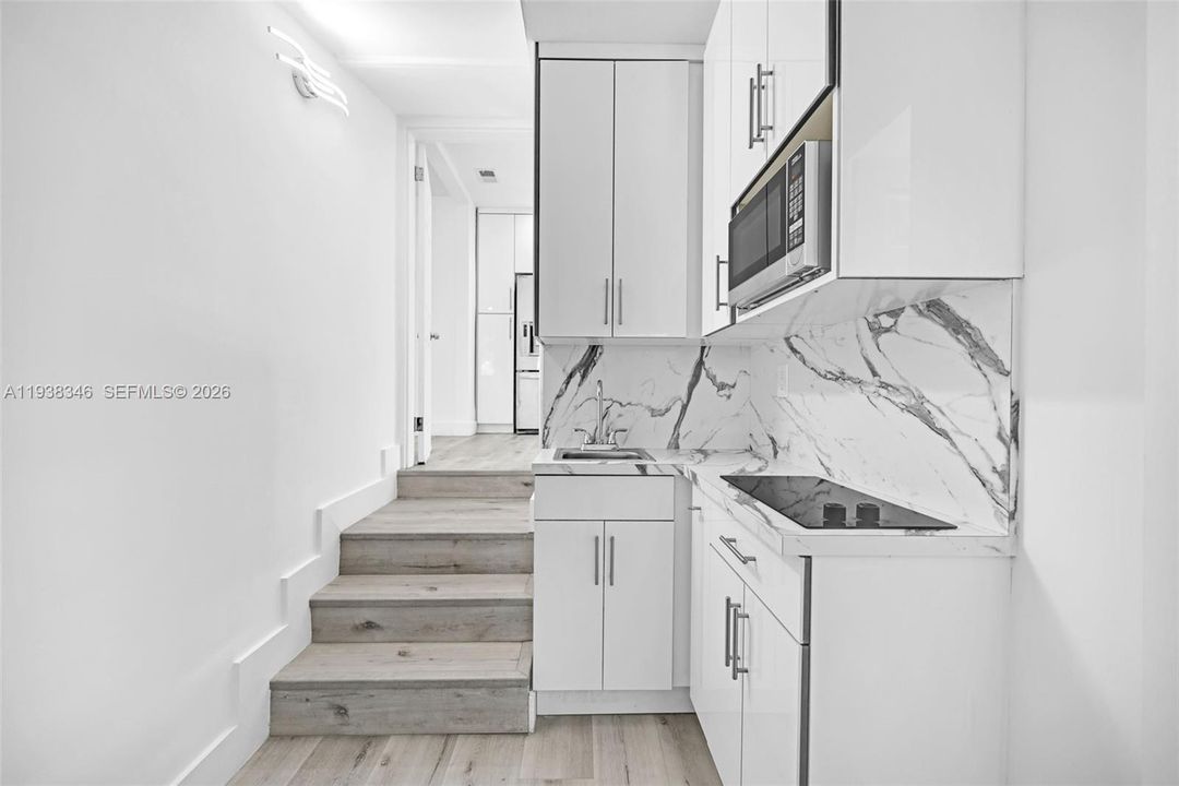 En Venta: $829,999 (3 camas, 2 baños, 1418 Pies cuadrados)