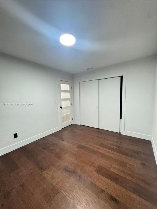 En Venta: $580,000 (4 camas, 2 baños, 1671 Pies cuadrados)