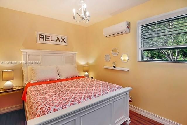 出租: $1,750 (1 贝兹, 1 浴室, 0 平方英尺)