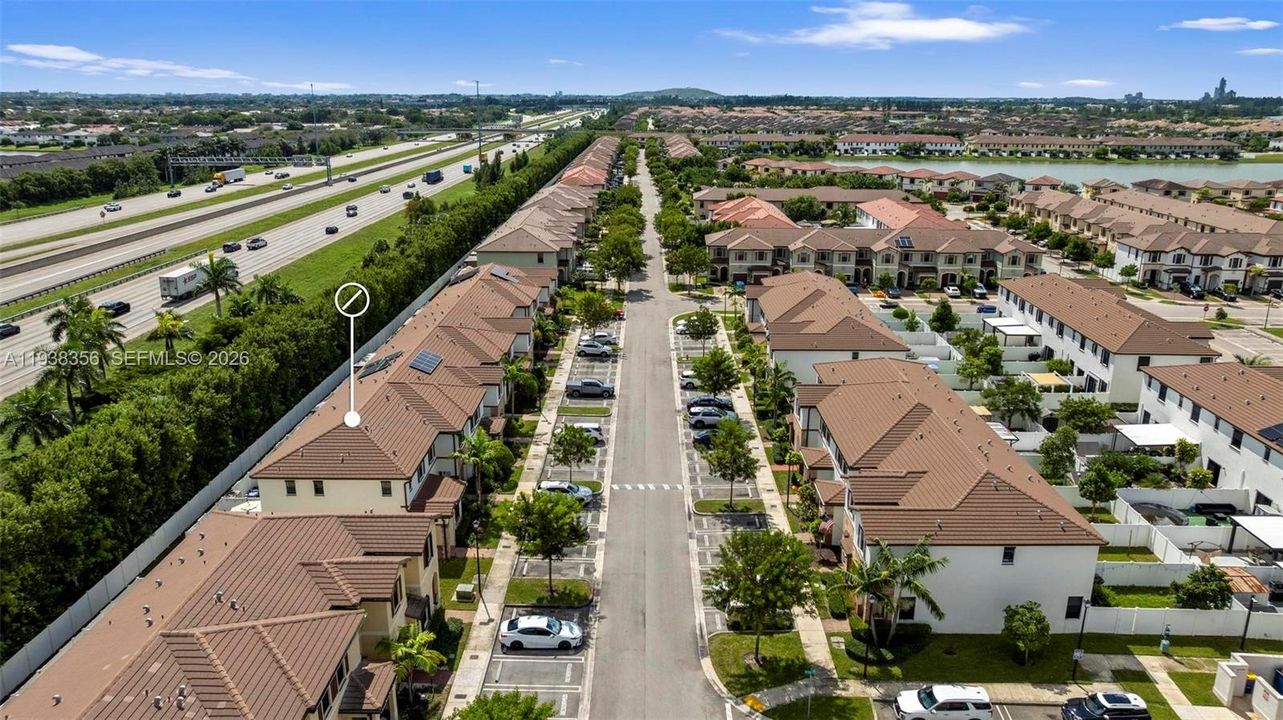 For Sale: $474,900 (3 beds, 3 baths, 1332 Square Feet)