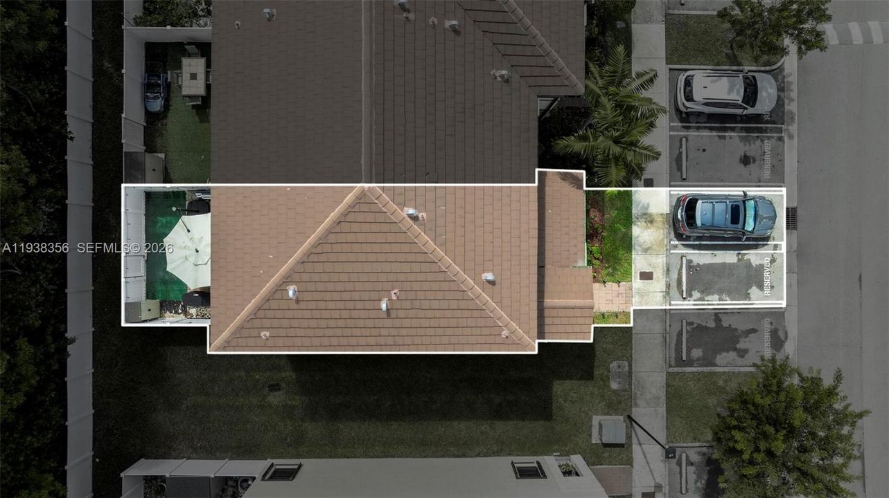 For Sale: $474,900 (3 beds, 3 baths, 1332 Square Feet)