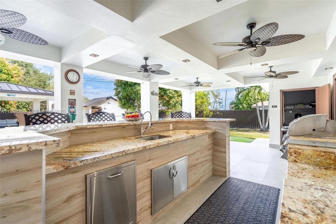 For Sale: $1,175,000 (4 beds, 4 baths, 3295 Square Feet)