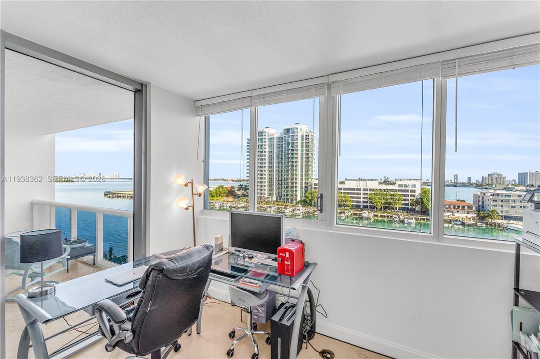 待售: $575,700 (2 贝兹, 2 浴室, 1334 平方英尺)