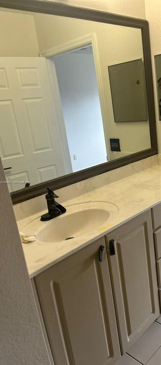 出租: $2,700 (3 贝兹, 2 浴室, 1420 平方英尺)